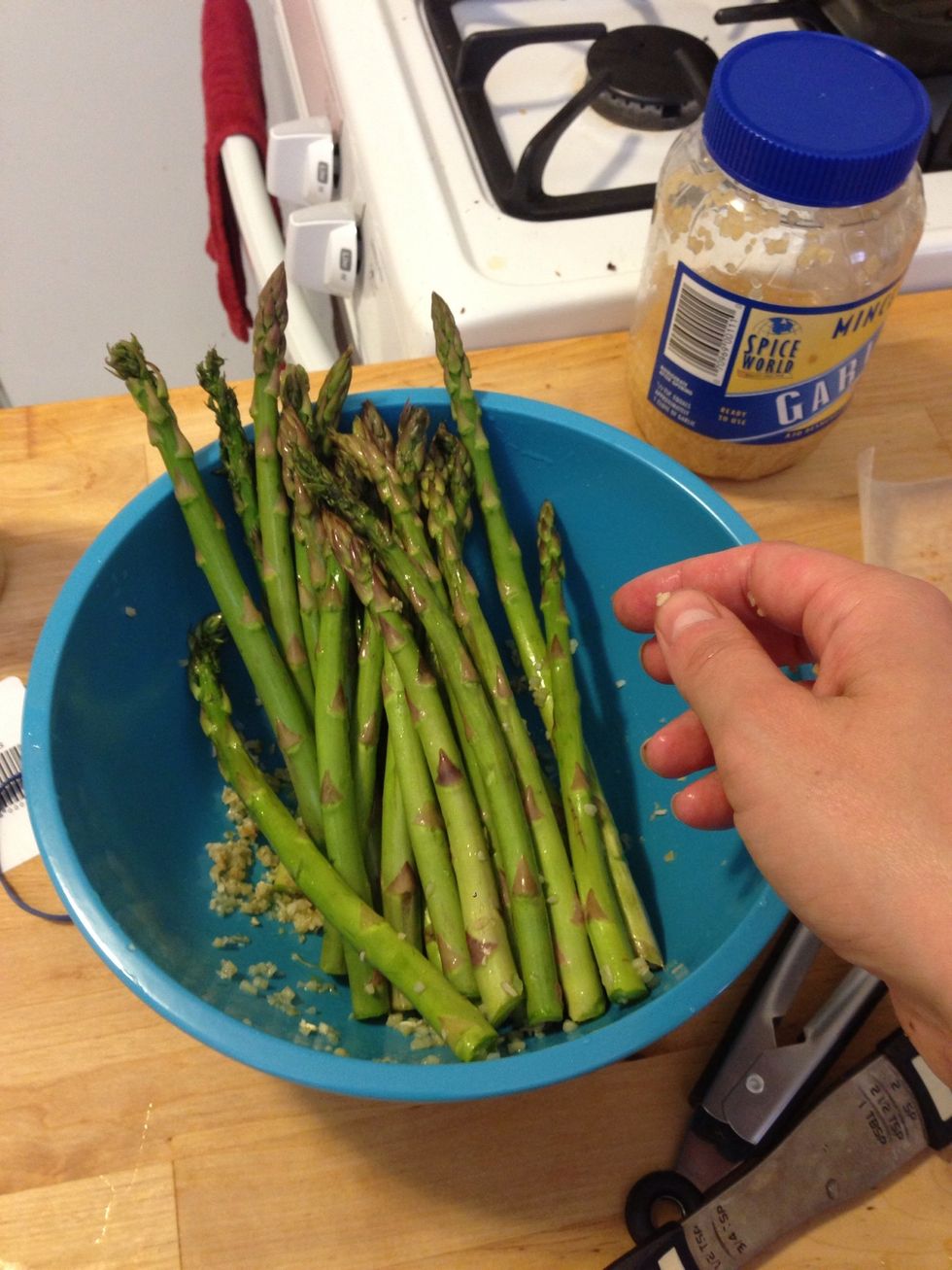 Add the asparagus to the recipe and toss all ingredients.