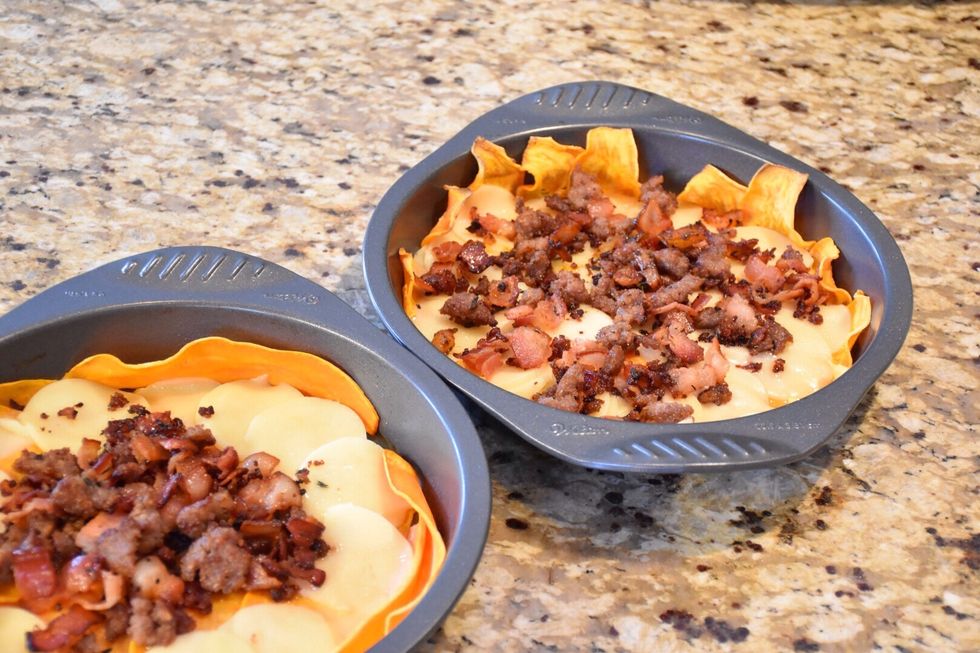 Add the bacon and sausage mixture.  In the left pan I placed the meat mixture in the center.  In the right I spread the meat over the entire bottom of the pan.