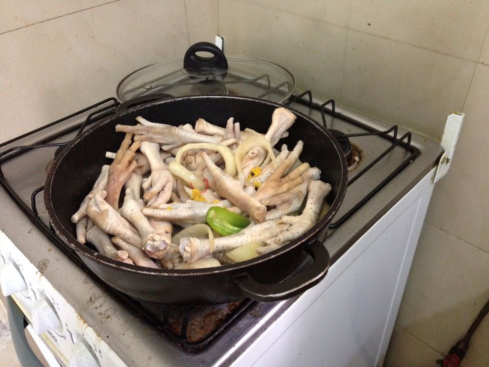 Add the bell pepper, chicken cubes, pepper. Mix for 5 minutes.