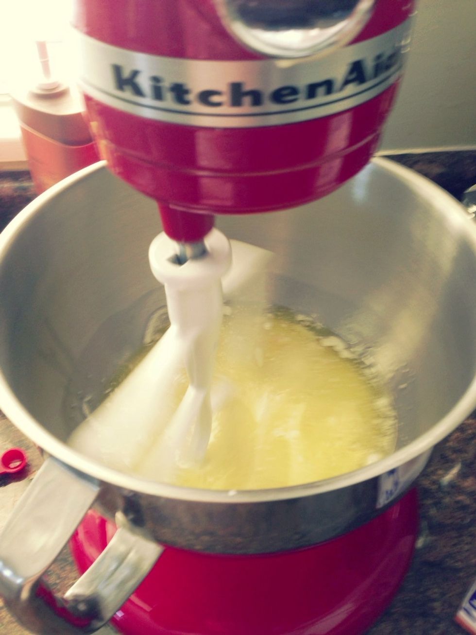 Add the canola oil, buttermilk and vanilla extract. Mix briefly.