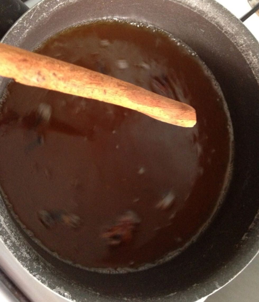 Add the cinnamon. Add this point, adjust the sweetness according to your tastebus and put a dash of salt. For those who like it hot, put lil amount of finely chopped red-chili