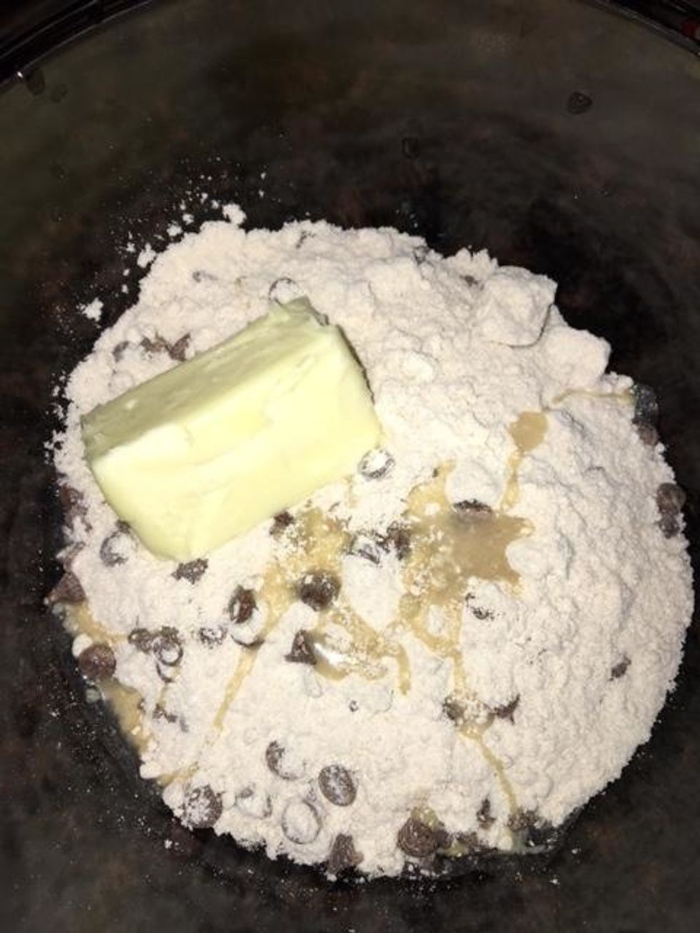 Add the Cookie mix, 1 tablespoon of water and softened butter into another medium sized bowl