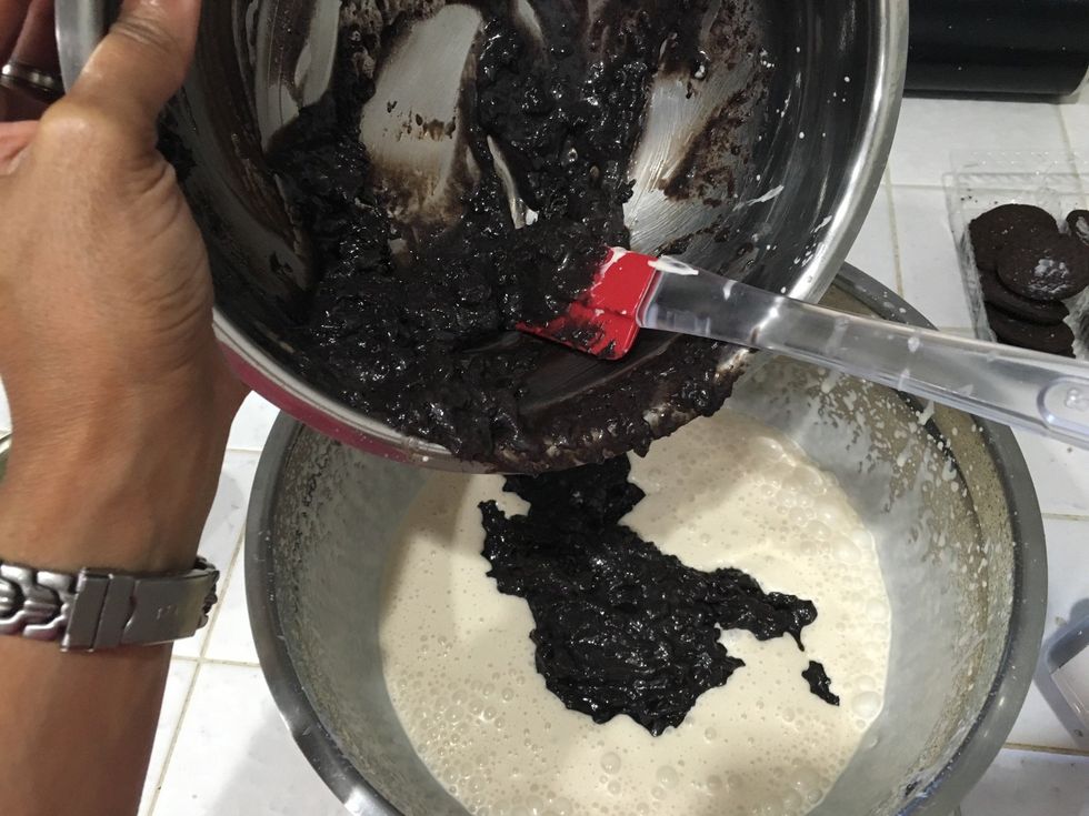 Add the cookie mixture