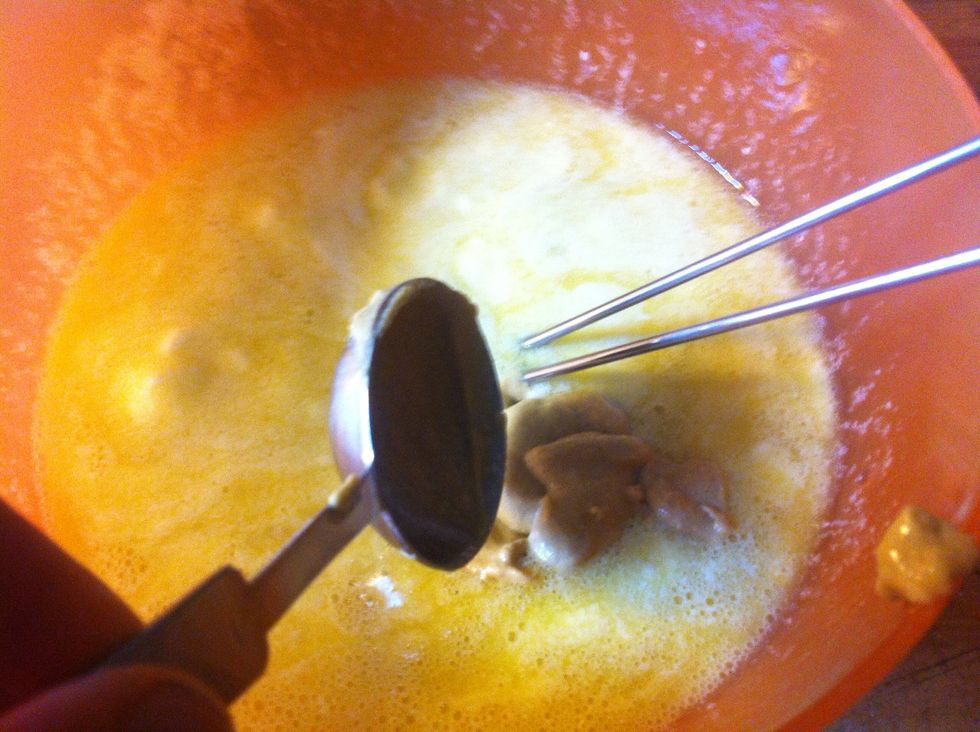 Add the dijonaise. Whisk even more!
