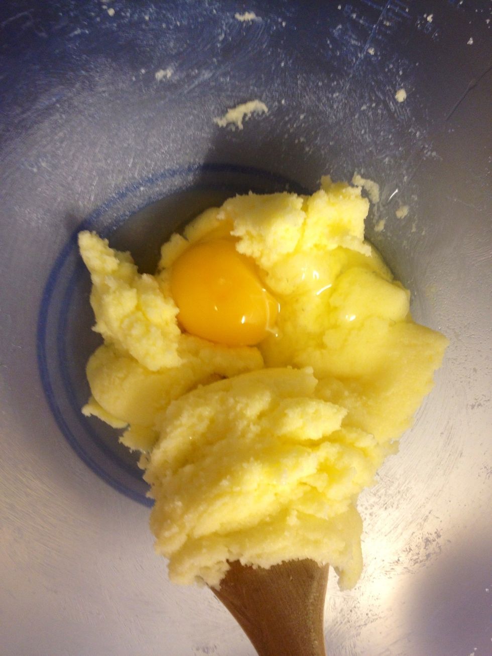 Add the egg. Stir again.