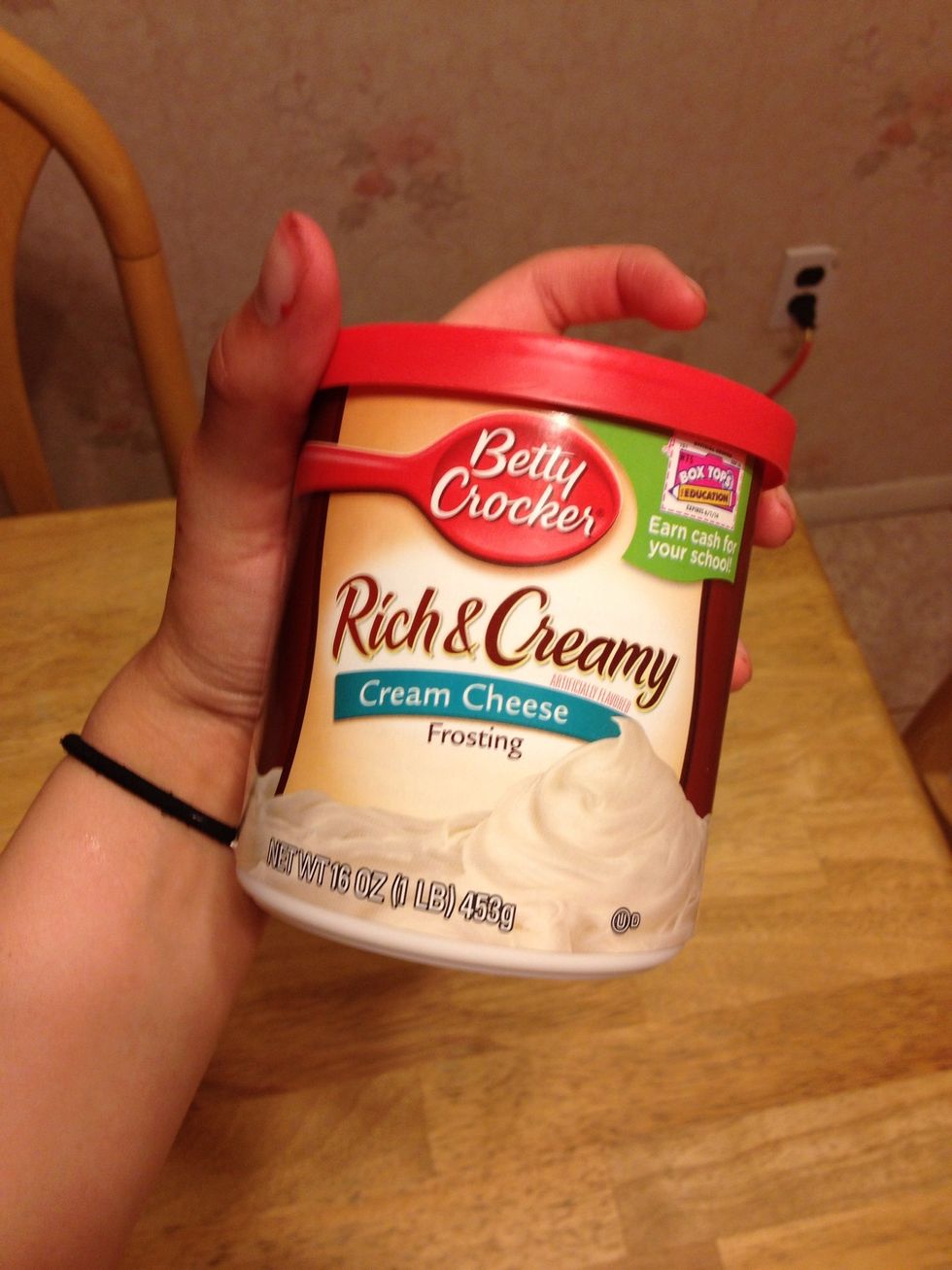 Add the frosting. I only used half of the frosting.