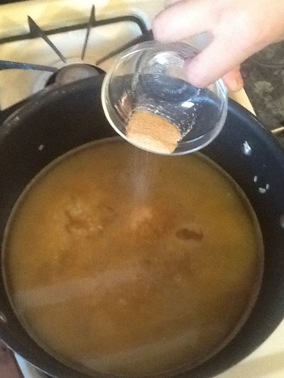 Add the garlic powder.