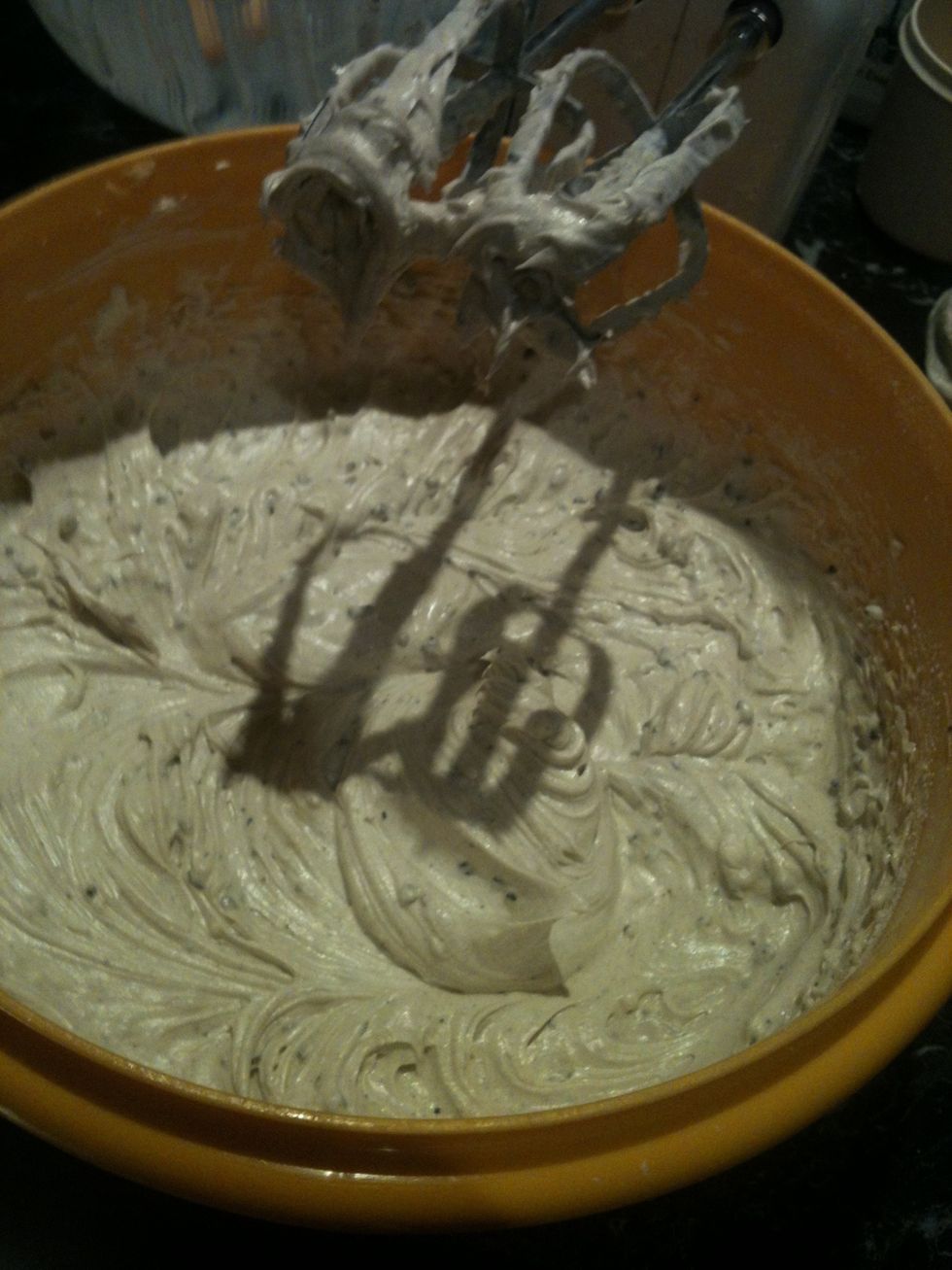 Add the icing sugar and beat it through. If the mixture is not thick enough, add a bit more icing sugar until you get the required consistency.