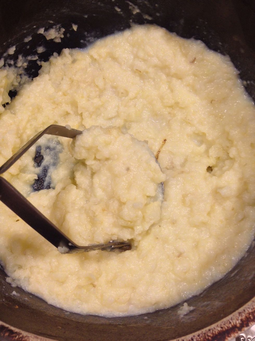 Add the mash to milk and stir
