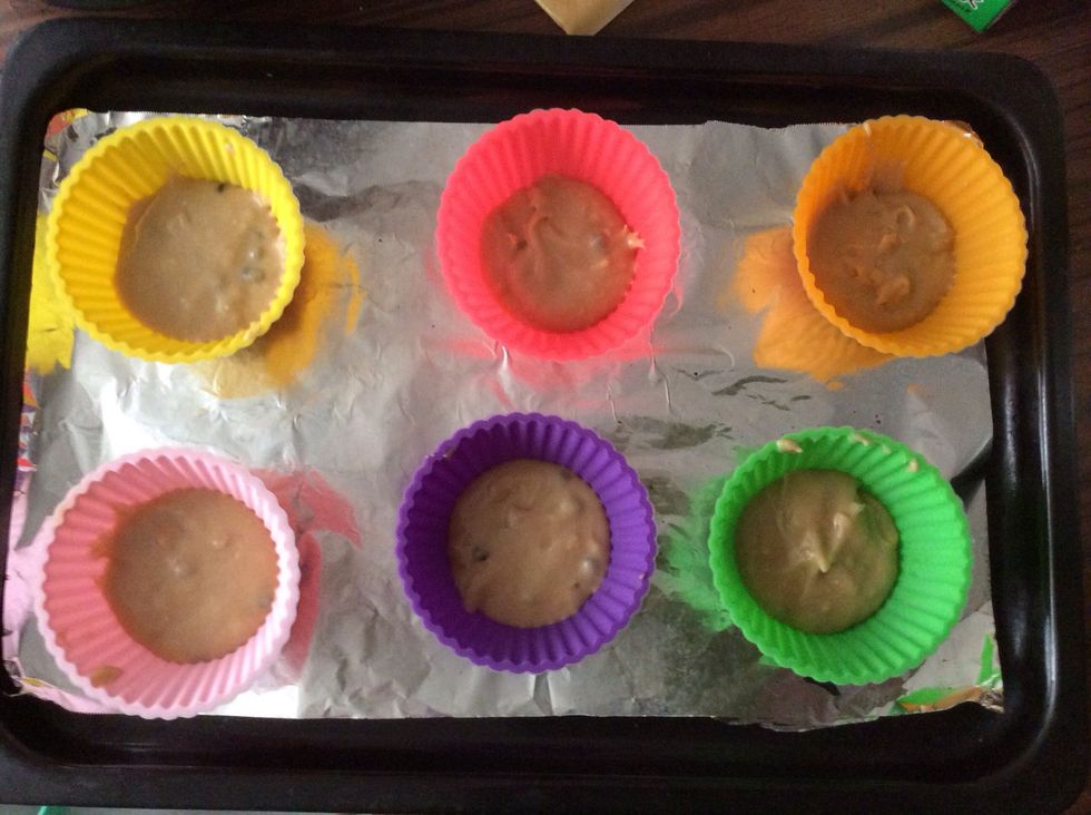 Add the mixture to the cup until 1/3 full