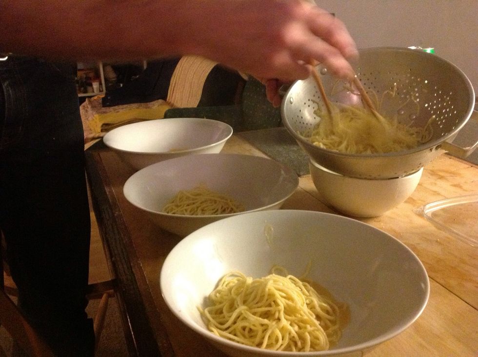 Add the noodles to the bowls that you've put a spoonful of thinned miso paste in. I added the deglaze miso paste to the broth, this is separate/more.