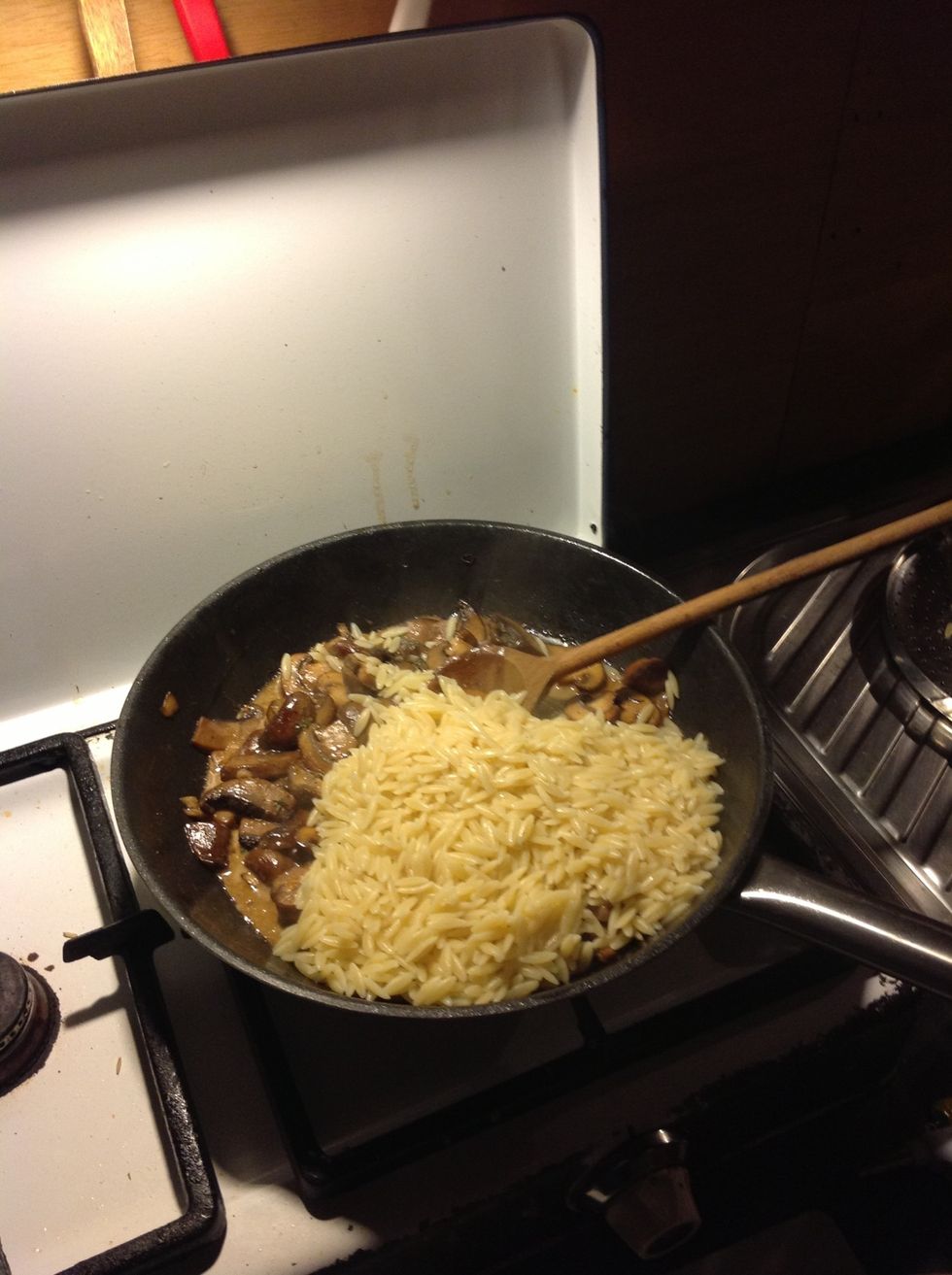 Add the pasta and stir it up. Add pepper and salt.