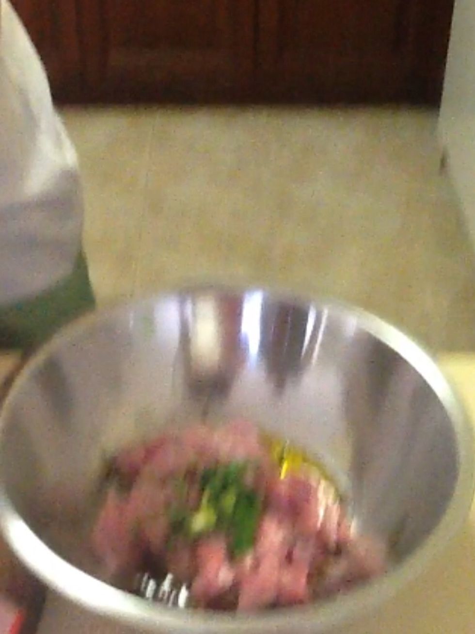 Add the paste to a bowl with Olive oil, chilli flakes, salt and pepper and chicken, mix so all chicken is well coated. Refrigerate for 30 minutes to marinate.