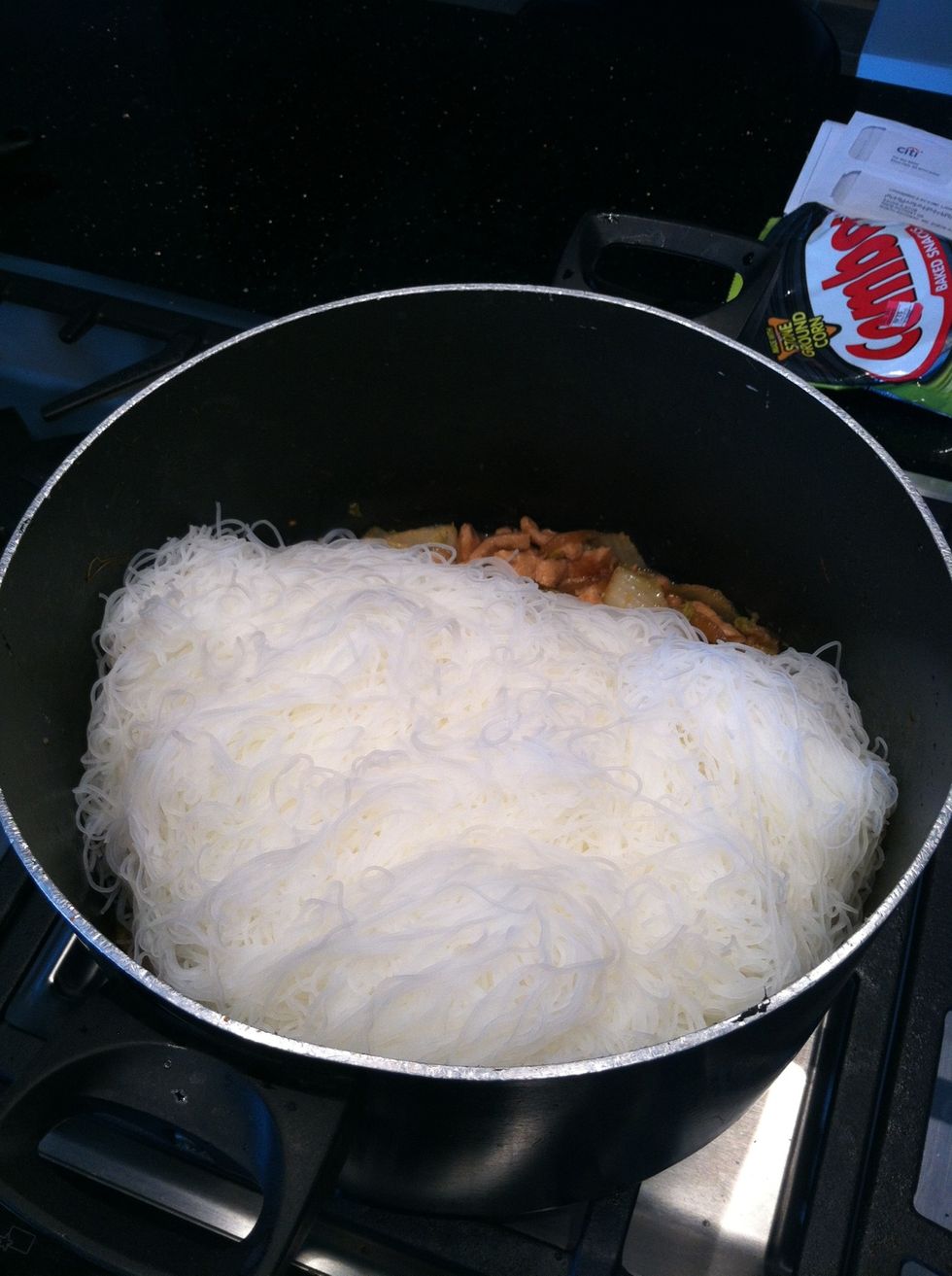 Add the rice noodles