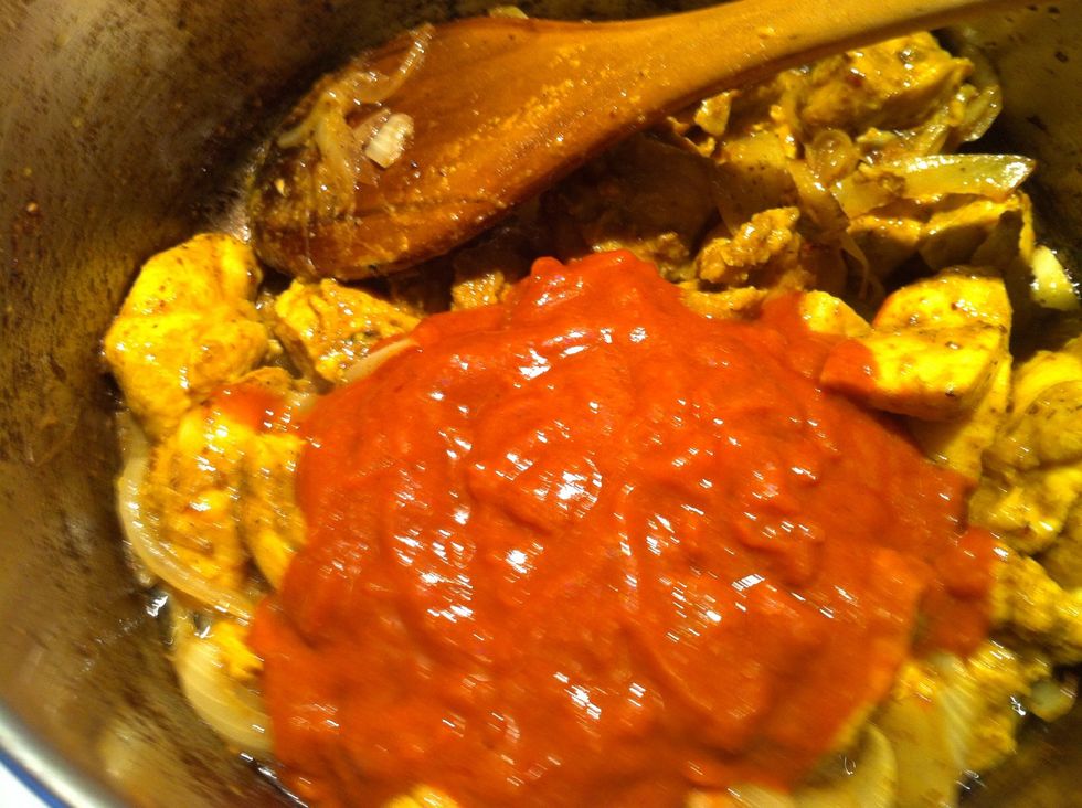 Add the rogan josh sauce
