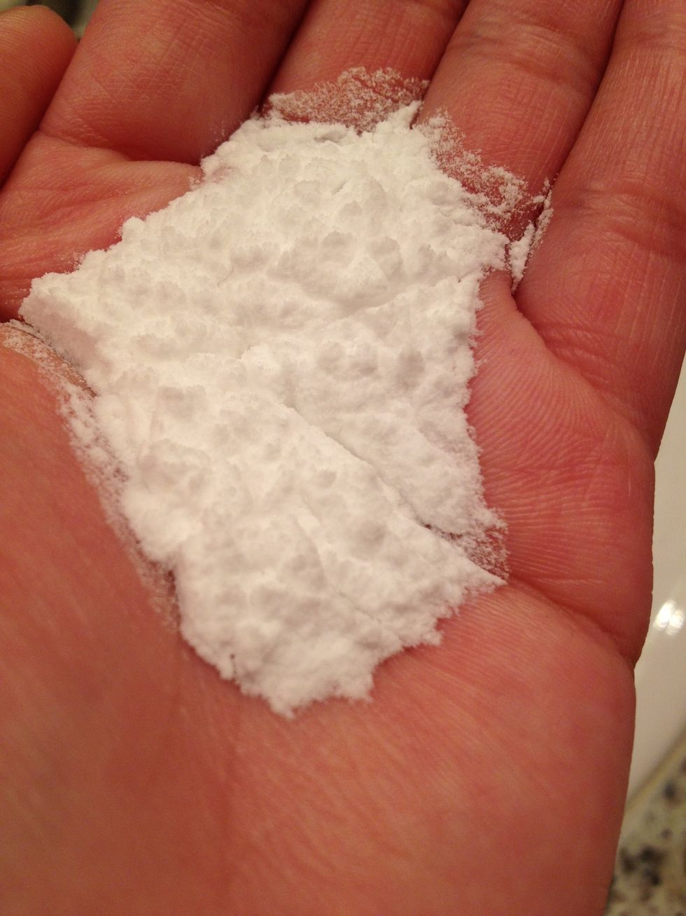 Add the soda directly to your hand. No mixing bowl necessary! *soda is not too abrasive for your face which is nice. It's gentle if you apply it gently. Its a scrub, so remember to be gentle.