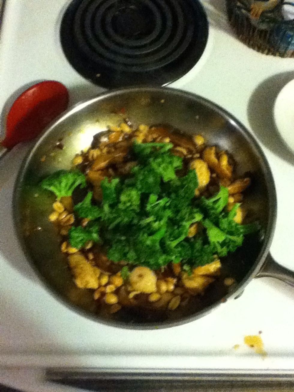 Add the steamed broccoli last. Stir to coat!