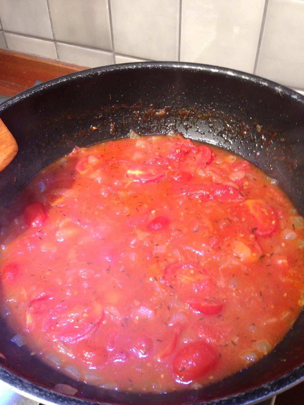 Add the tomato pur\u00e9e and allow to simmer for 10-15mins. Add salt & pepper to taste. It should taste slightly sour when served later, so don't worry & don't over add the salt.