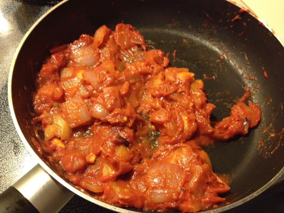 Add the turmeric and gharam masala and saut\u00e9 for a few seconds. Turn off heat and chill completely.