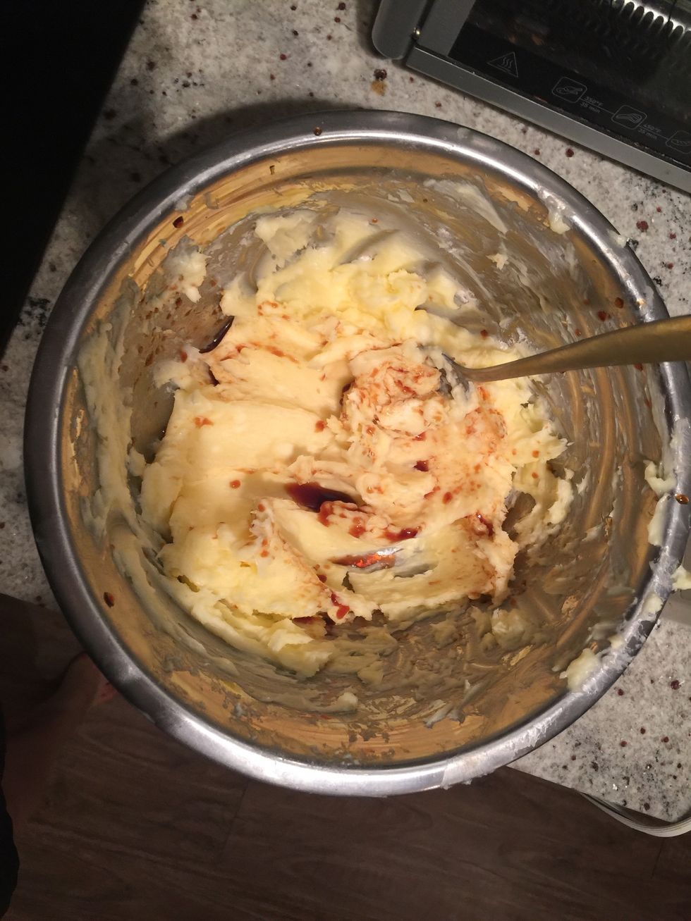 Add the vanilla extract and mix well