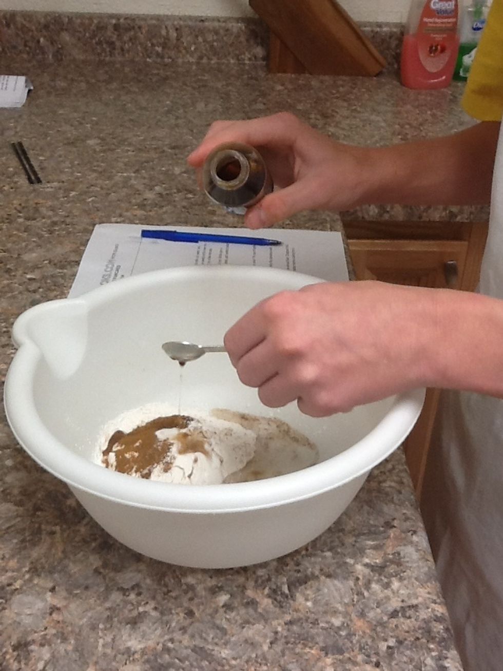 Add the vanilla to the bowl.