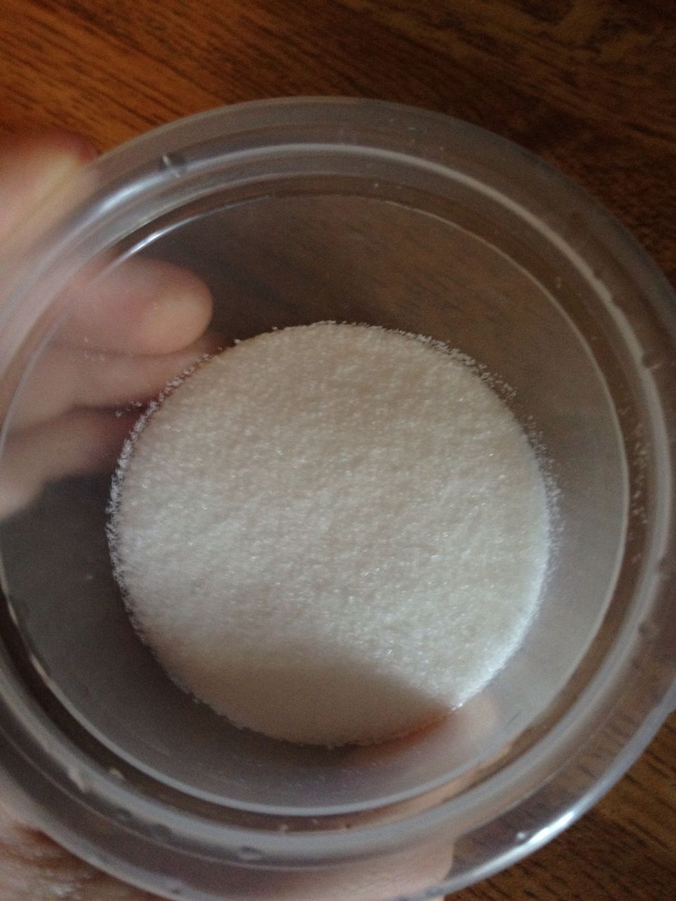 Add three spoonfuls of sugar.