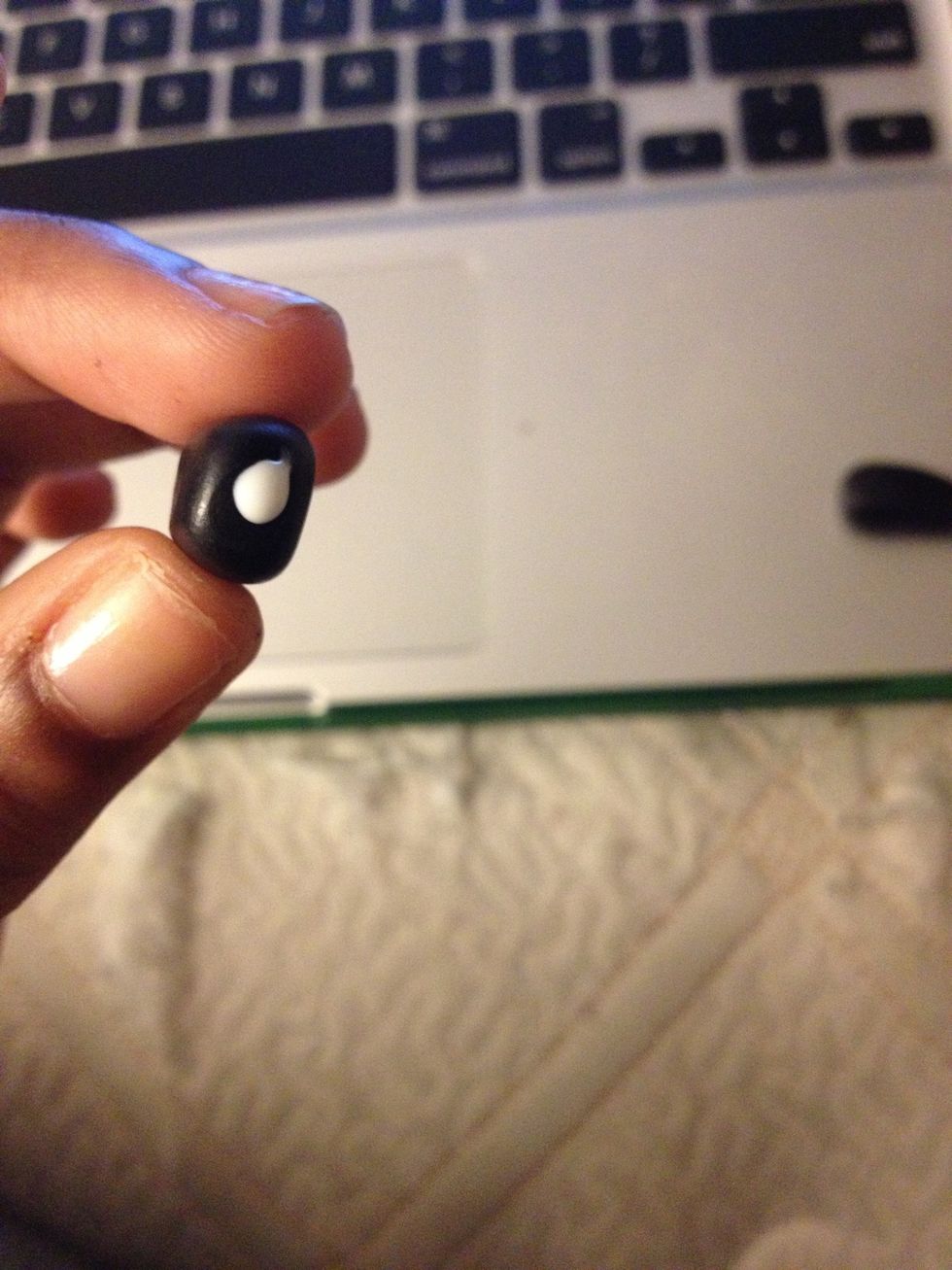 Add TLS (translucent liquid sculpey) to the thicker end to act like a glue for the two pieces.