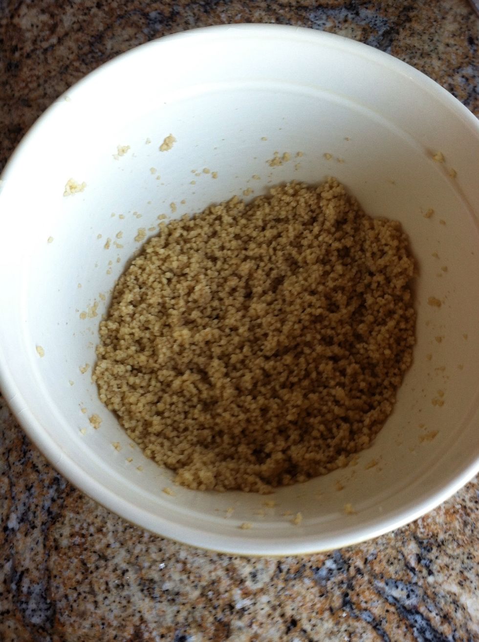 Add to a medium size mixing bowl