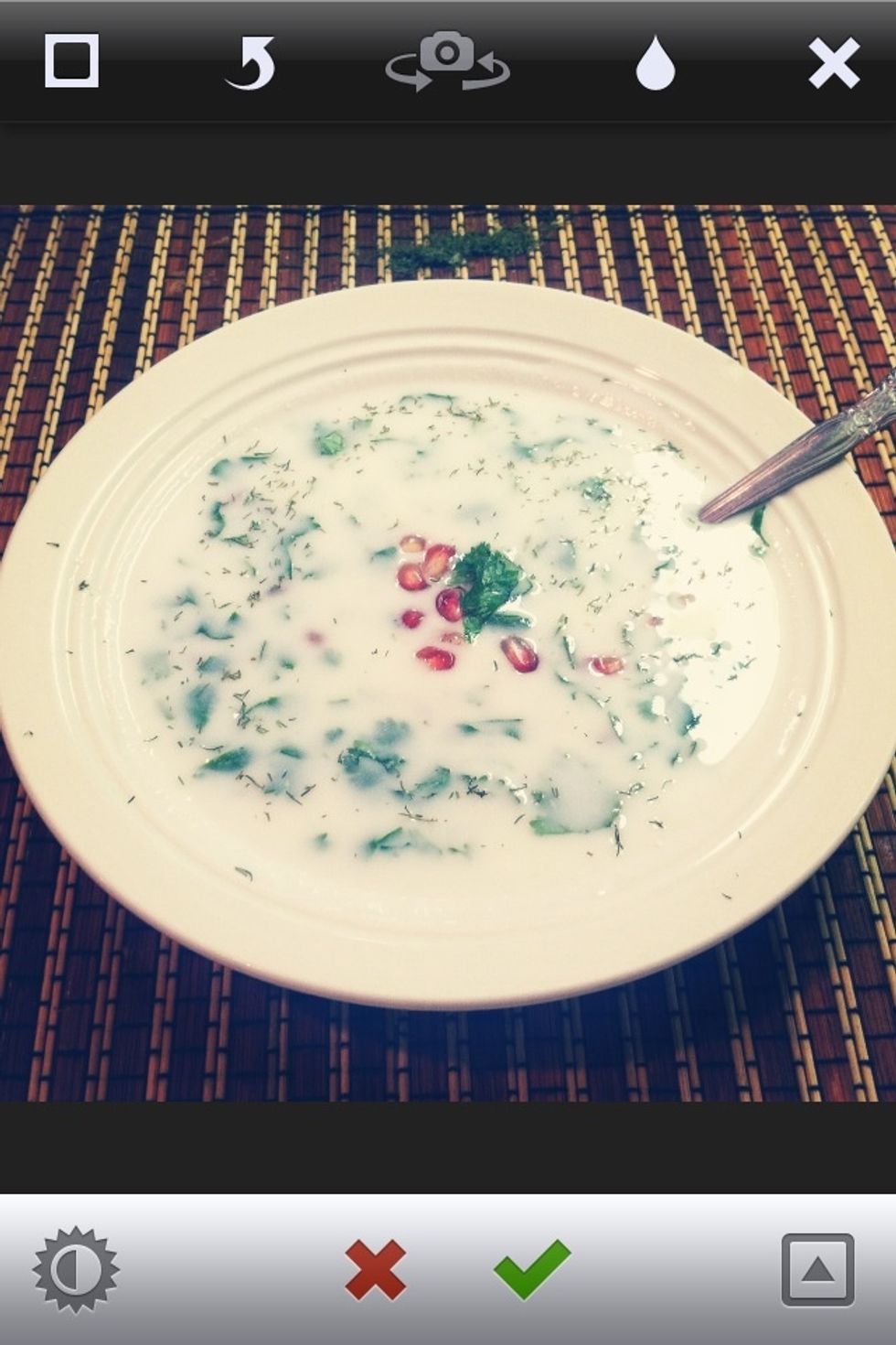 Add to bowl and sprinkle the dried mint & dill weed. SERVE & ENJOY!