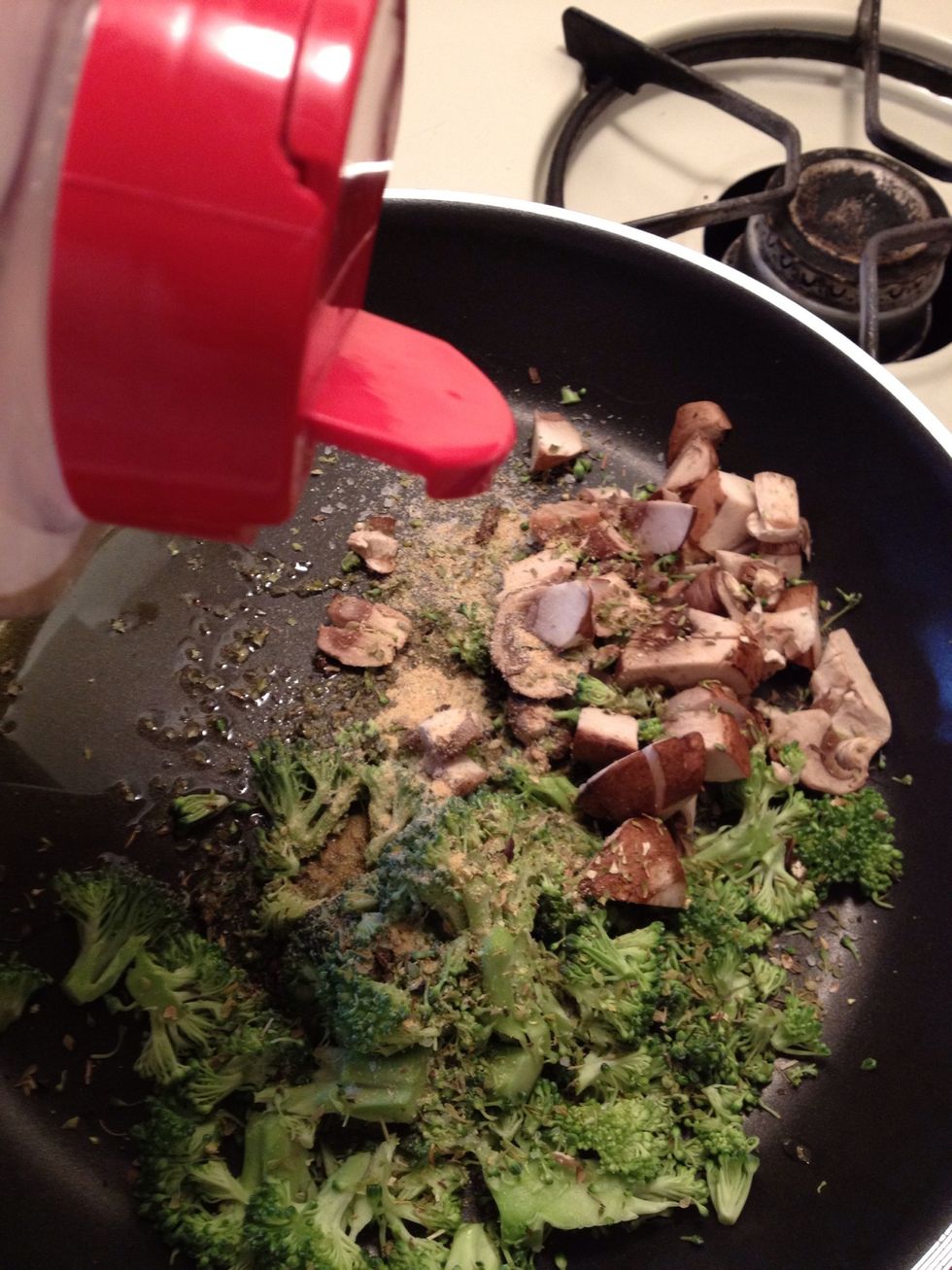 Add to pan. Place on med heat. Add your salt, pepper and garlic powder. I like to add oregano for some Italian flavor \ud83d\ude0a