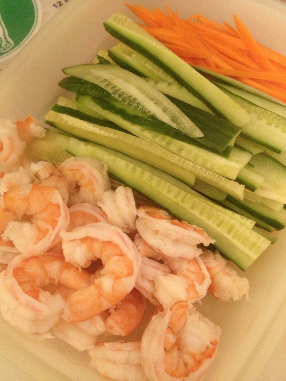 Add to your cut up cucumber and carrots.