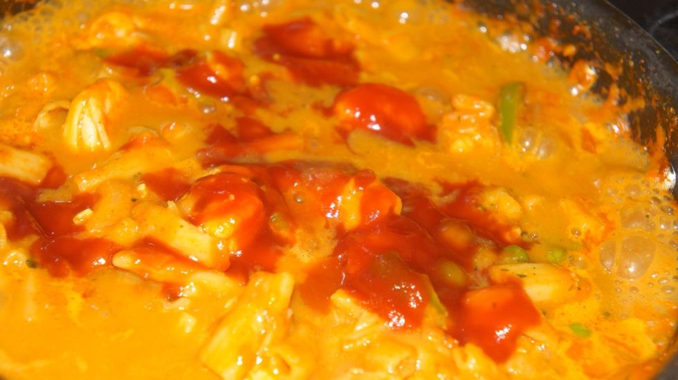 Add tomato ketchup