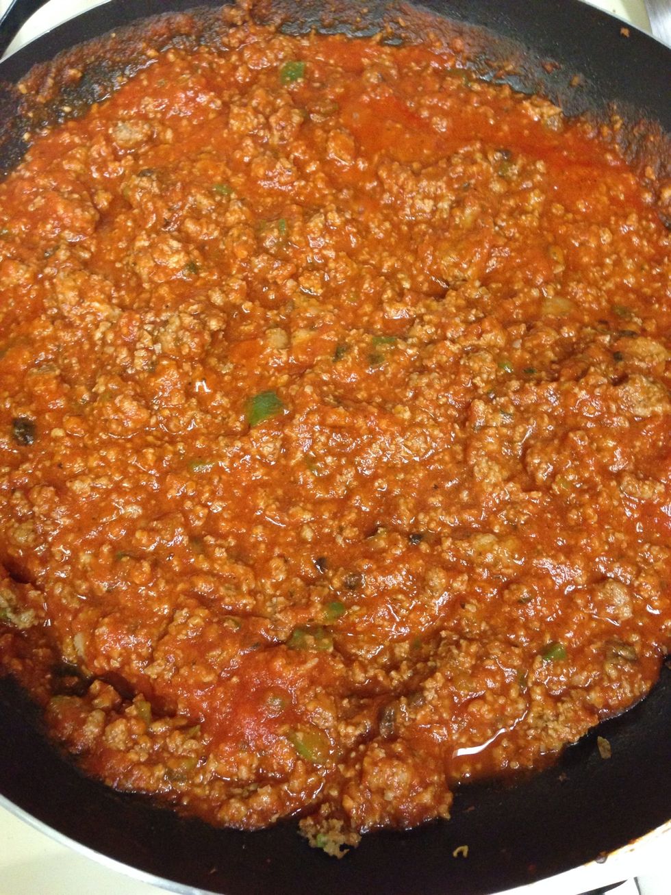 Add tomato sauce of your choice