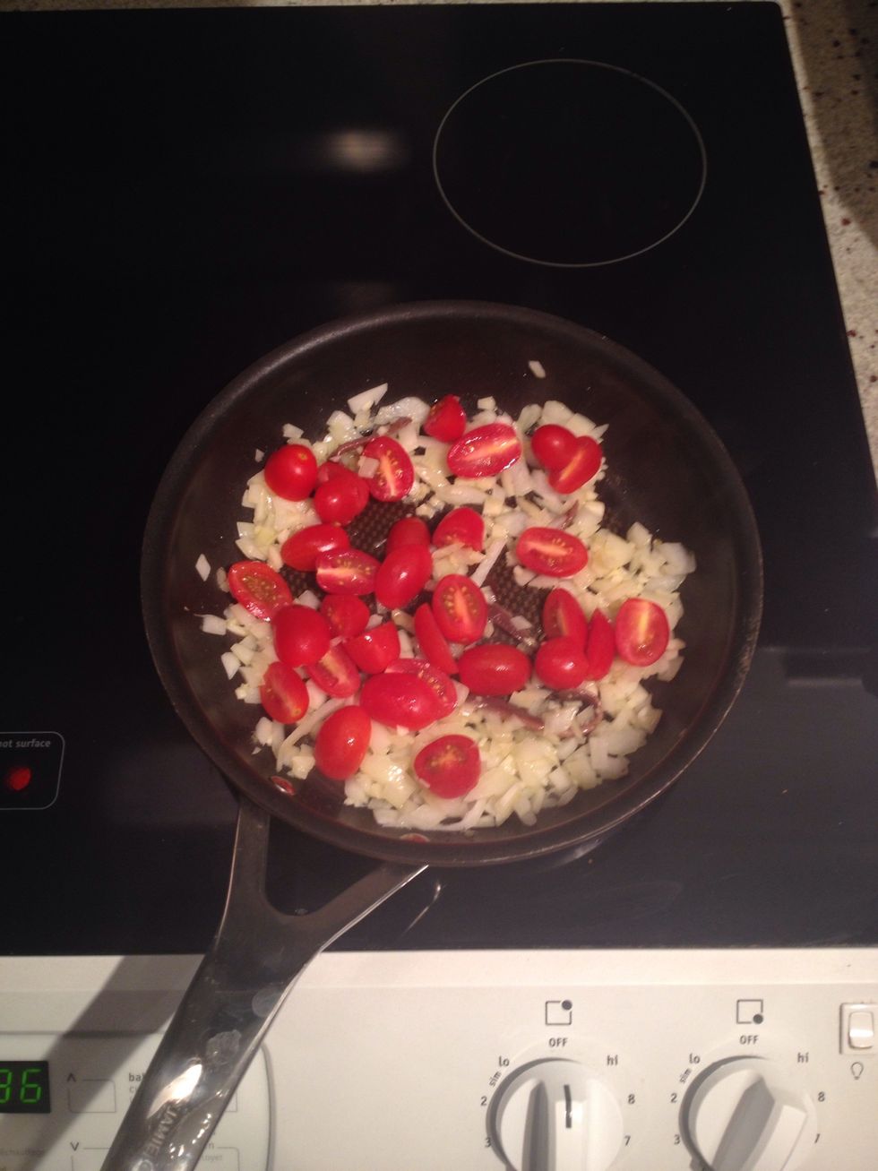 Add tomatos after 2-3 min