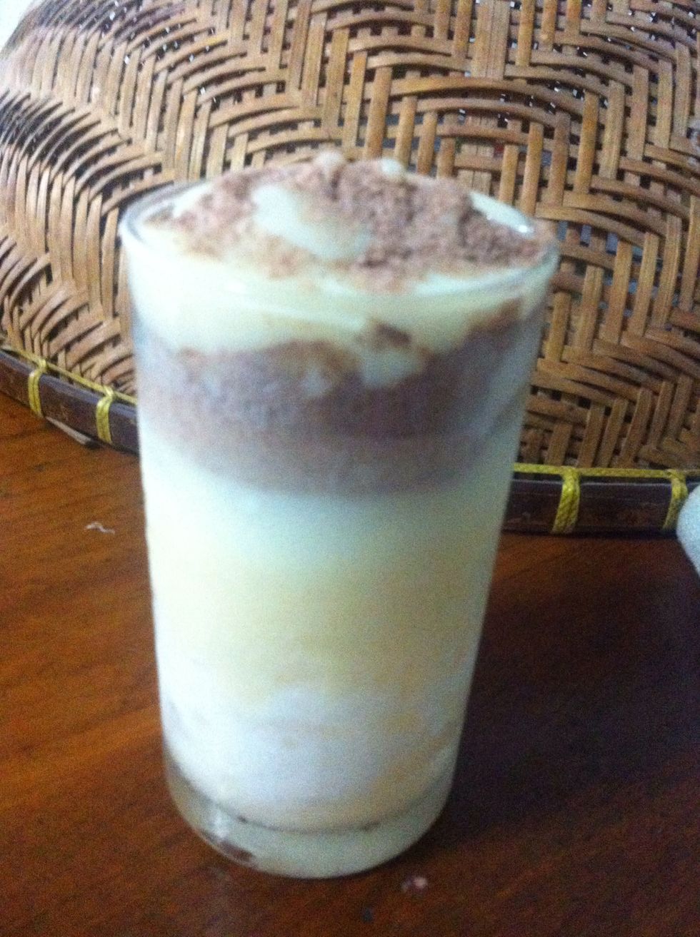 Add topping (now I have only sweetened condensed milk lol)