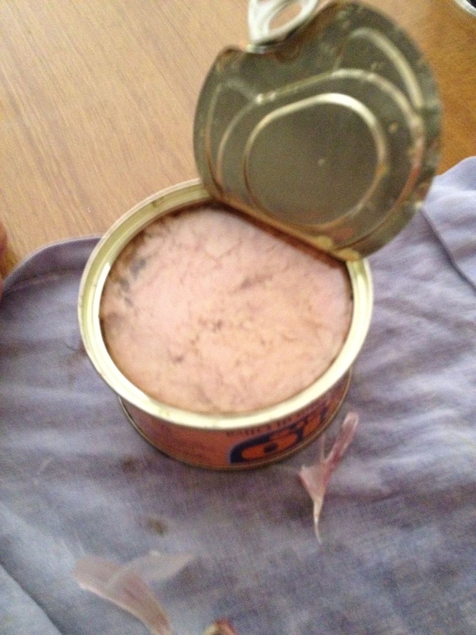 Add tuna to the sauce