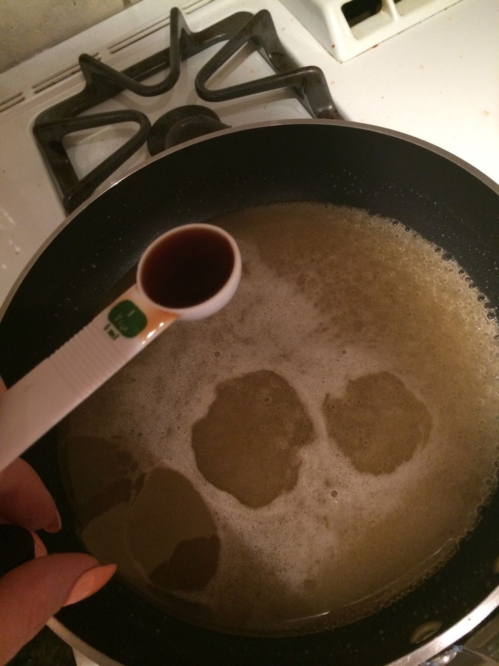 Add vanilla and keep stirring until sugar dissolved