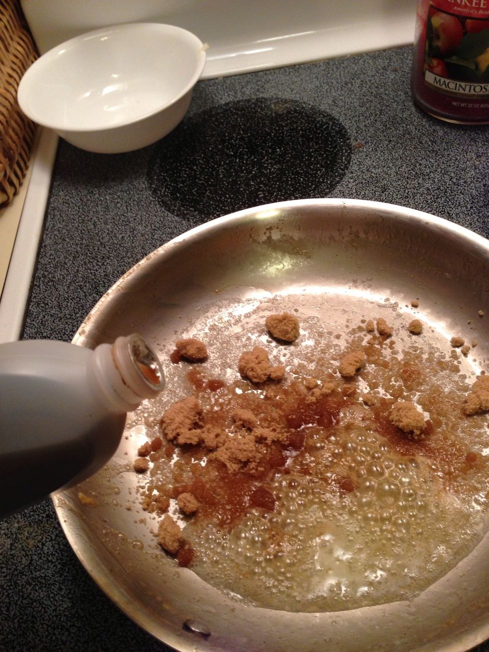 Add vanilla and spices