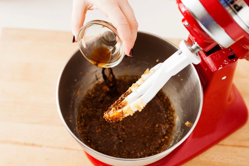 Add vanilla extract.