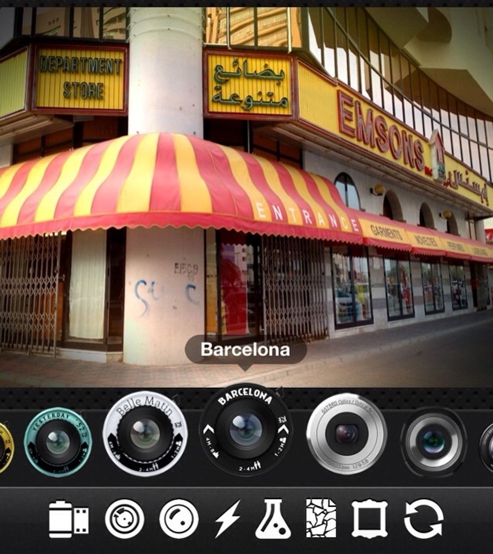 Add vignette by choosing from different lenses