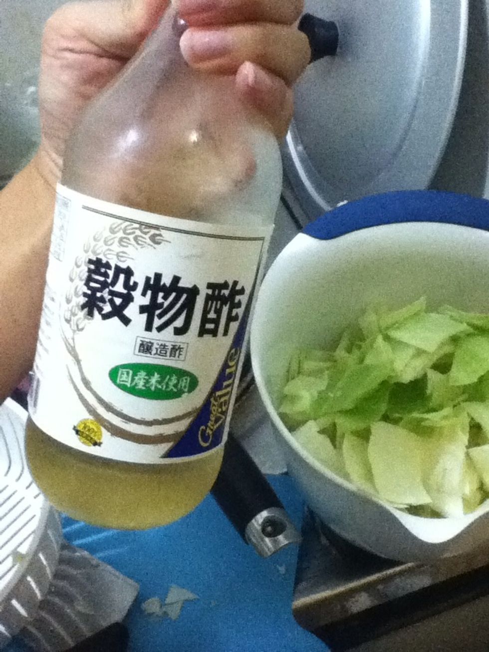 Add vinegar too. You can add maybe like 1/2 cup or so. Sorry I never measure lol