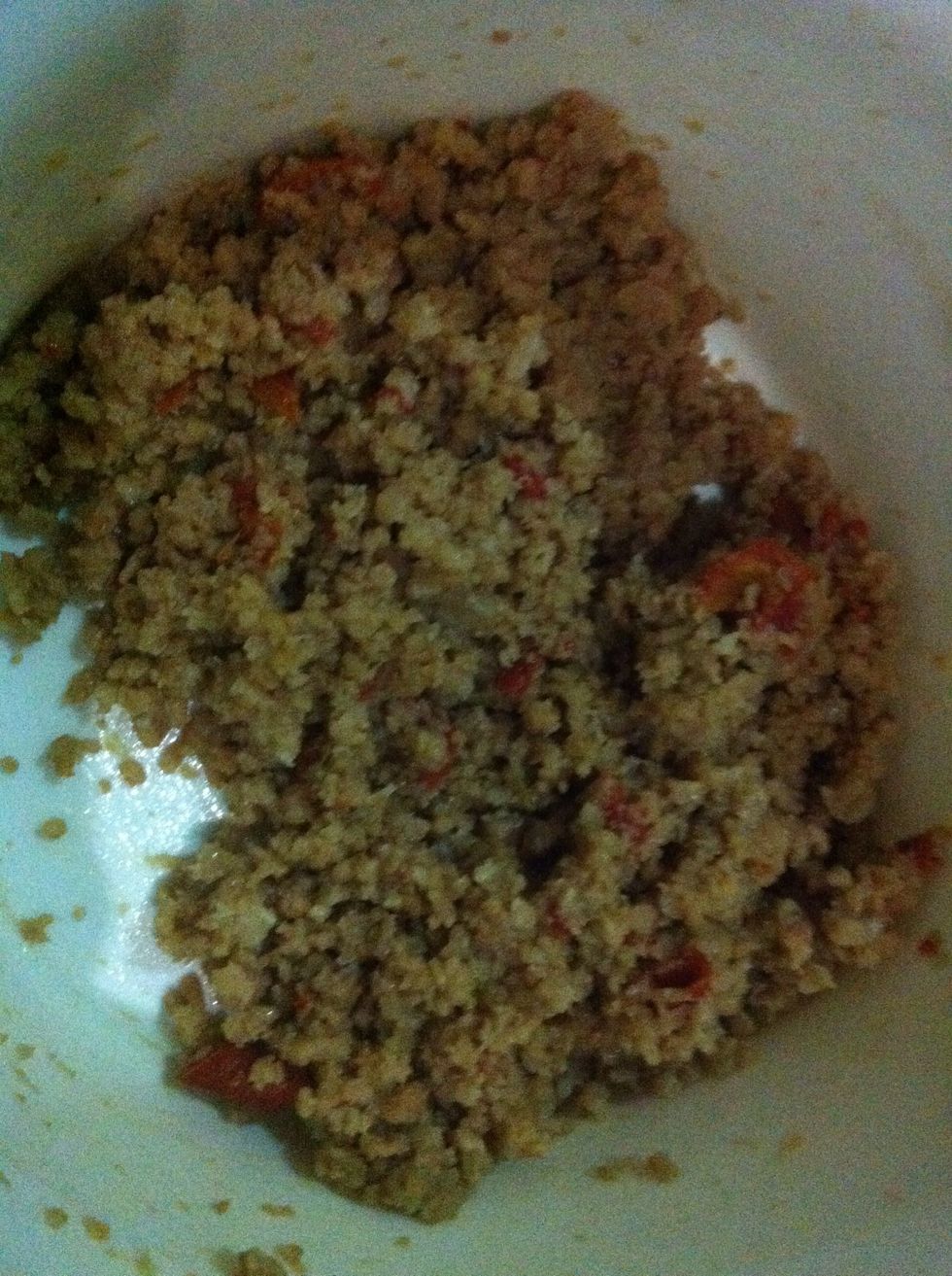 add water onions garlic ginger and tomatoes to minced beef and cook it properly sorry forgot to take pic of that step