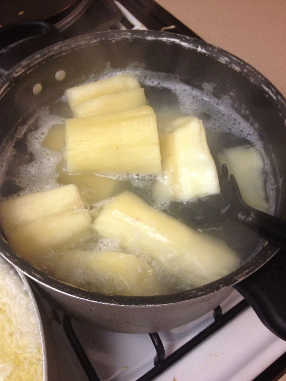 Add water to pot, also add salt to taste and half of a lime's juice. Boil yucca in water for about 30 minutes until it is almost soft.