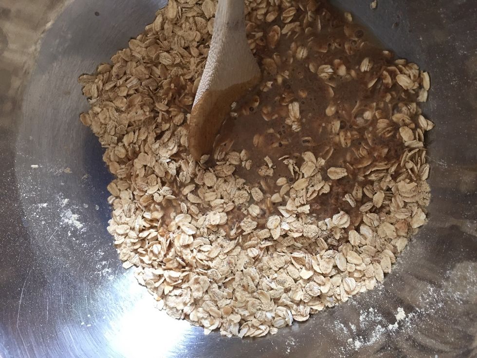 Add wet to oats and stir