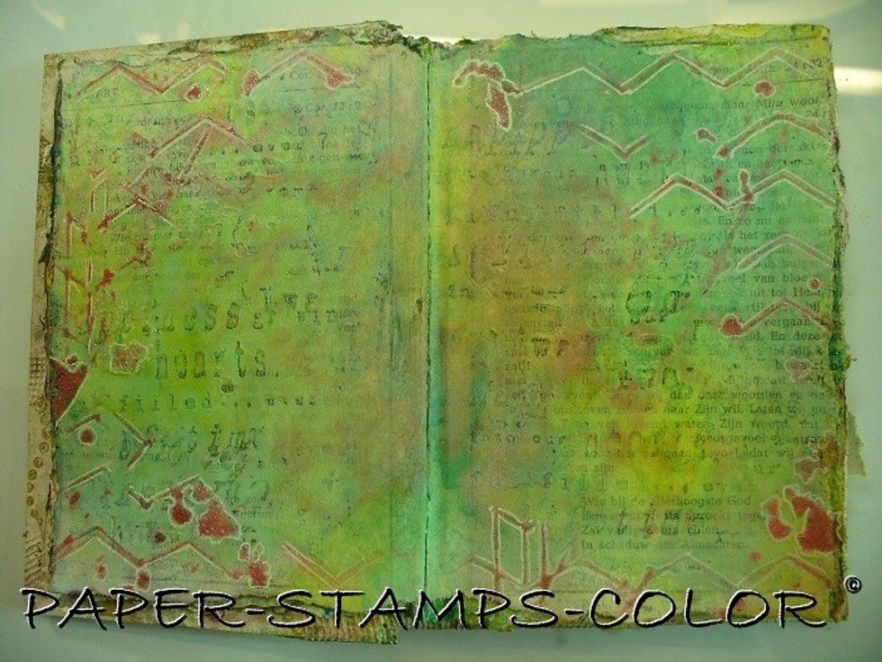 Add white highlighting with a white acrylic marker as shown.