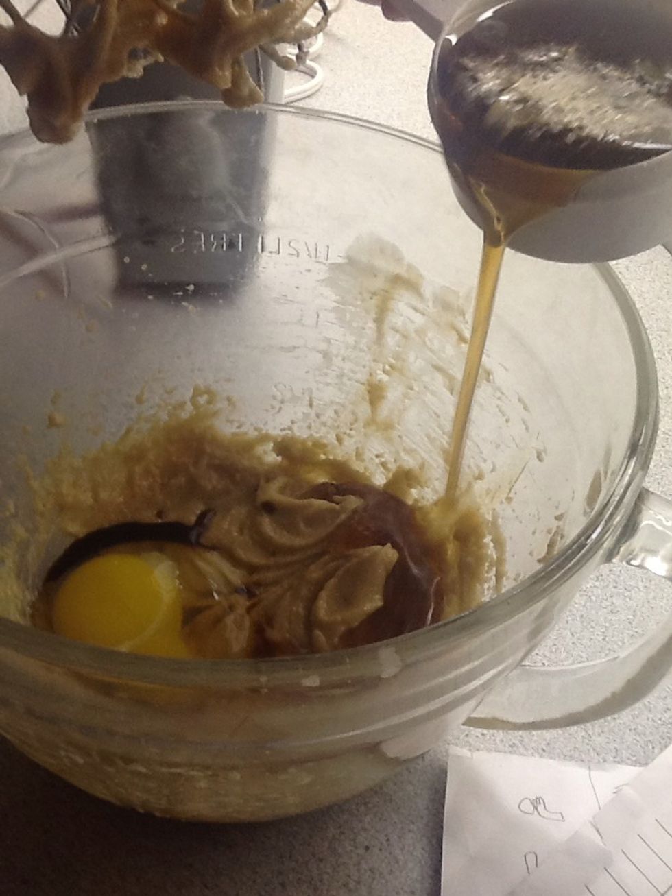 Add, your egg, Vanila and maple syrup