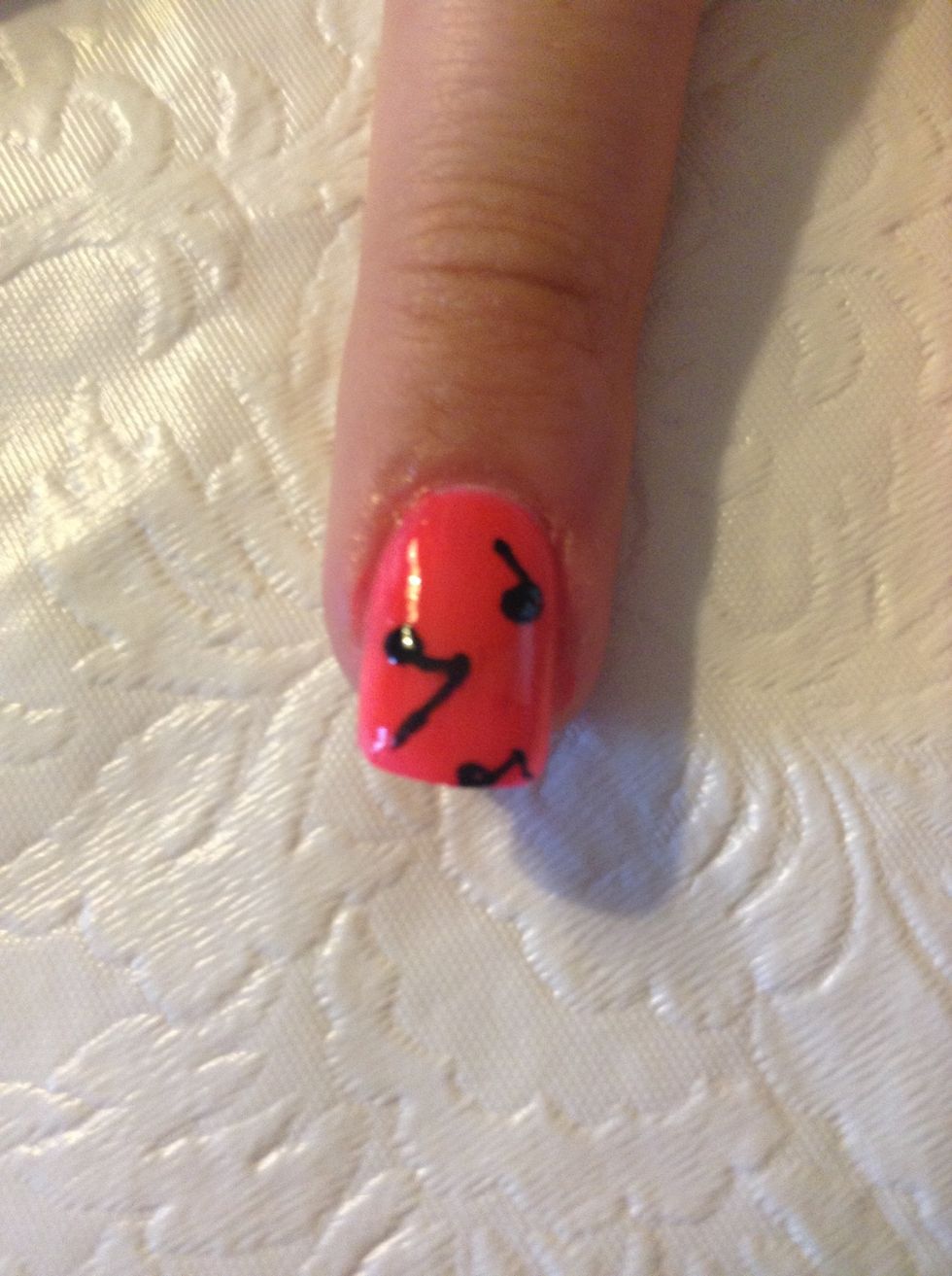 Add your music notes to the middle finger.