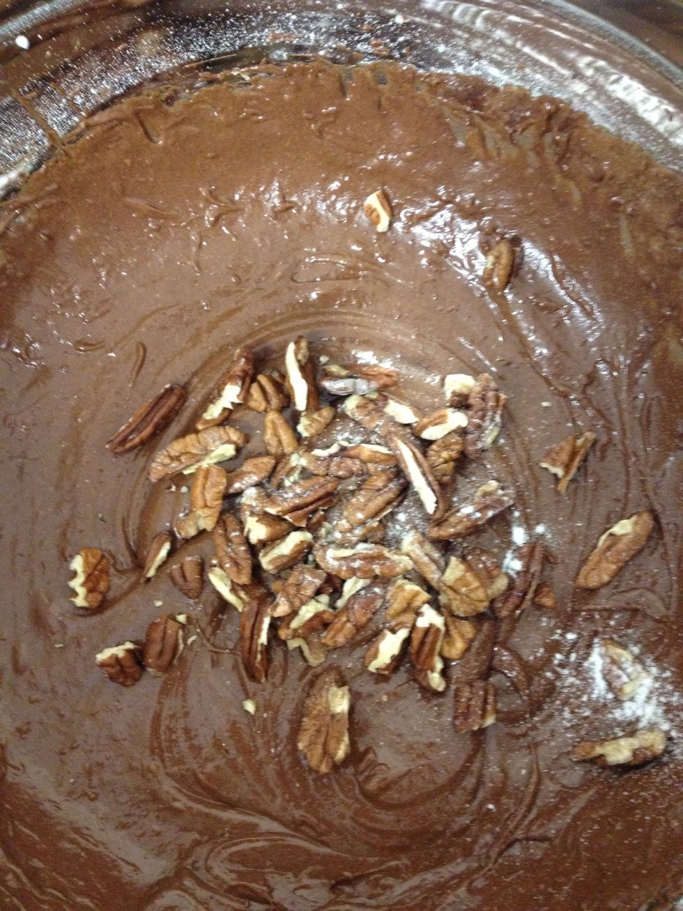 Add your pecans/walnuts/chocolate chunks. Whatever you prefer.