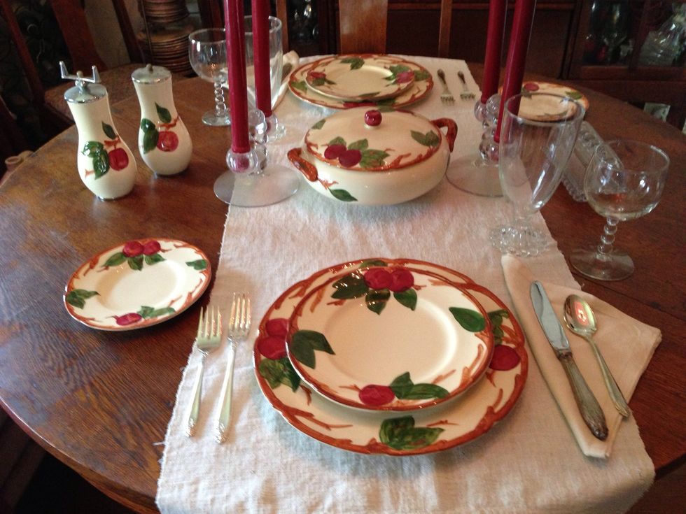Add your serving items and centerpiece and you are ready for a lovely meal! Enjoy!