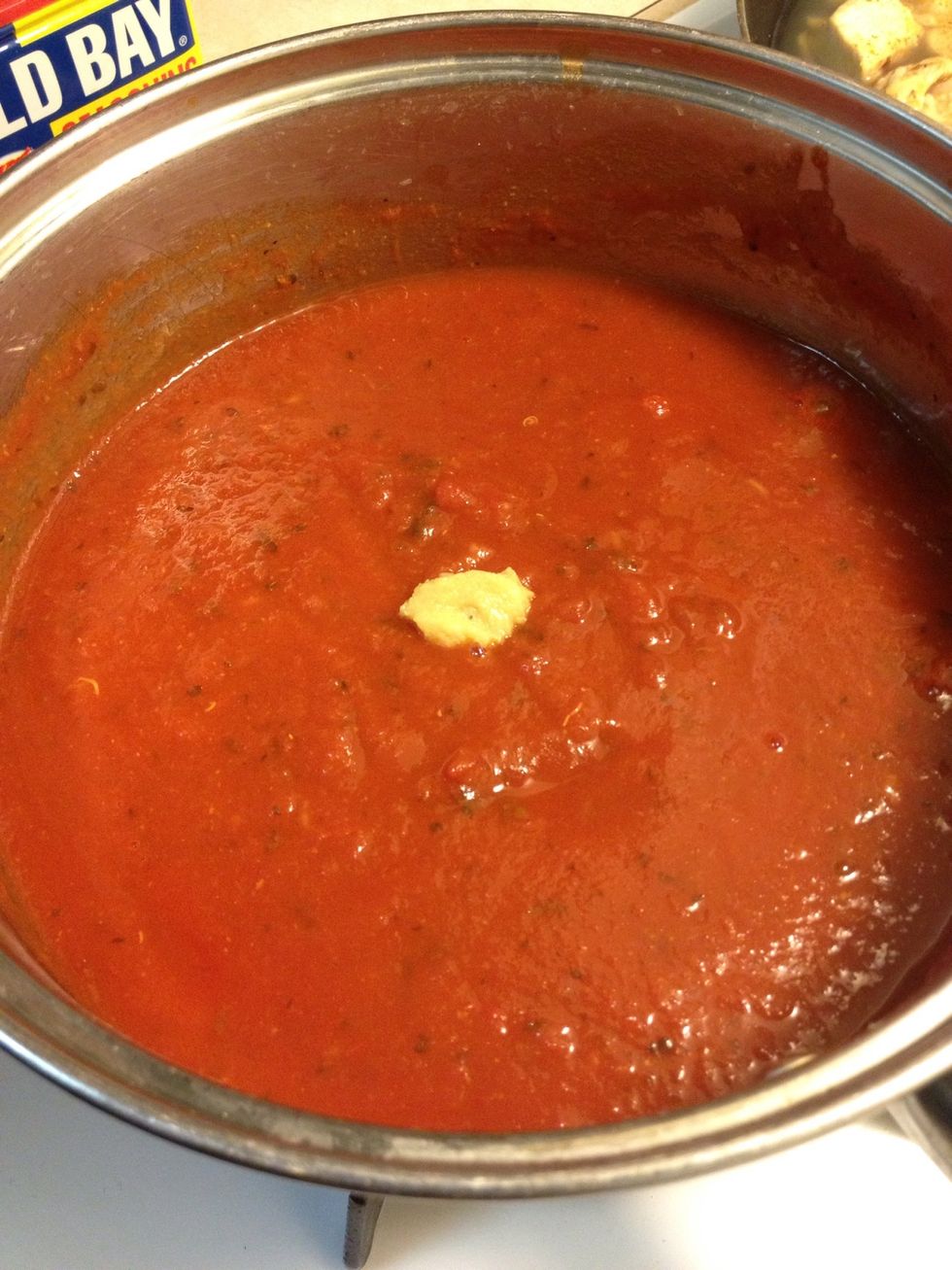 Added 1 tablespoon of crushed garlic (equals 1 clove) to the sauce.